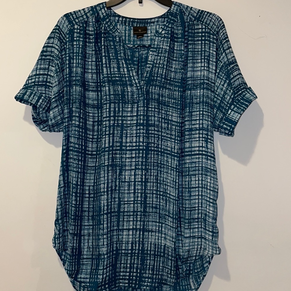 Green and white hatch print blouse